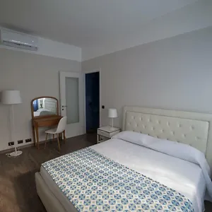 Il Grecale , Recco Italia